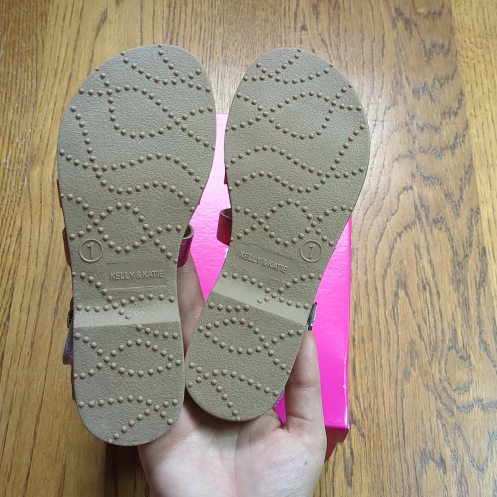 NIB Kelly & Katie Chloe Gladiator Rainbow Sandal Kids Size 1